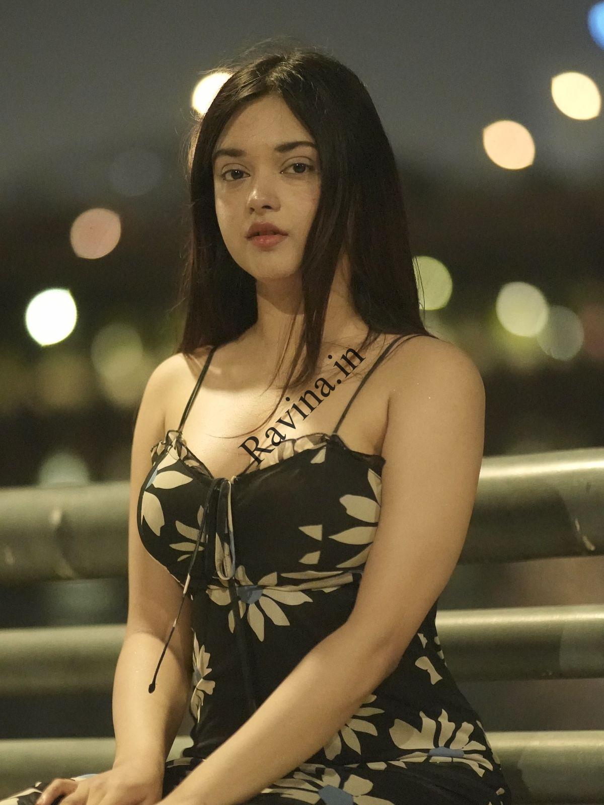 Call Girl in R K Puram Sect-1 Delhi NCR Escort Services Call 9711800081